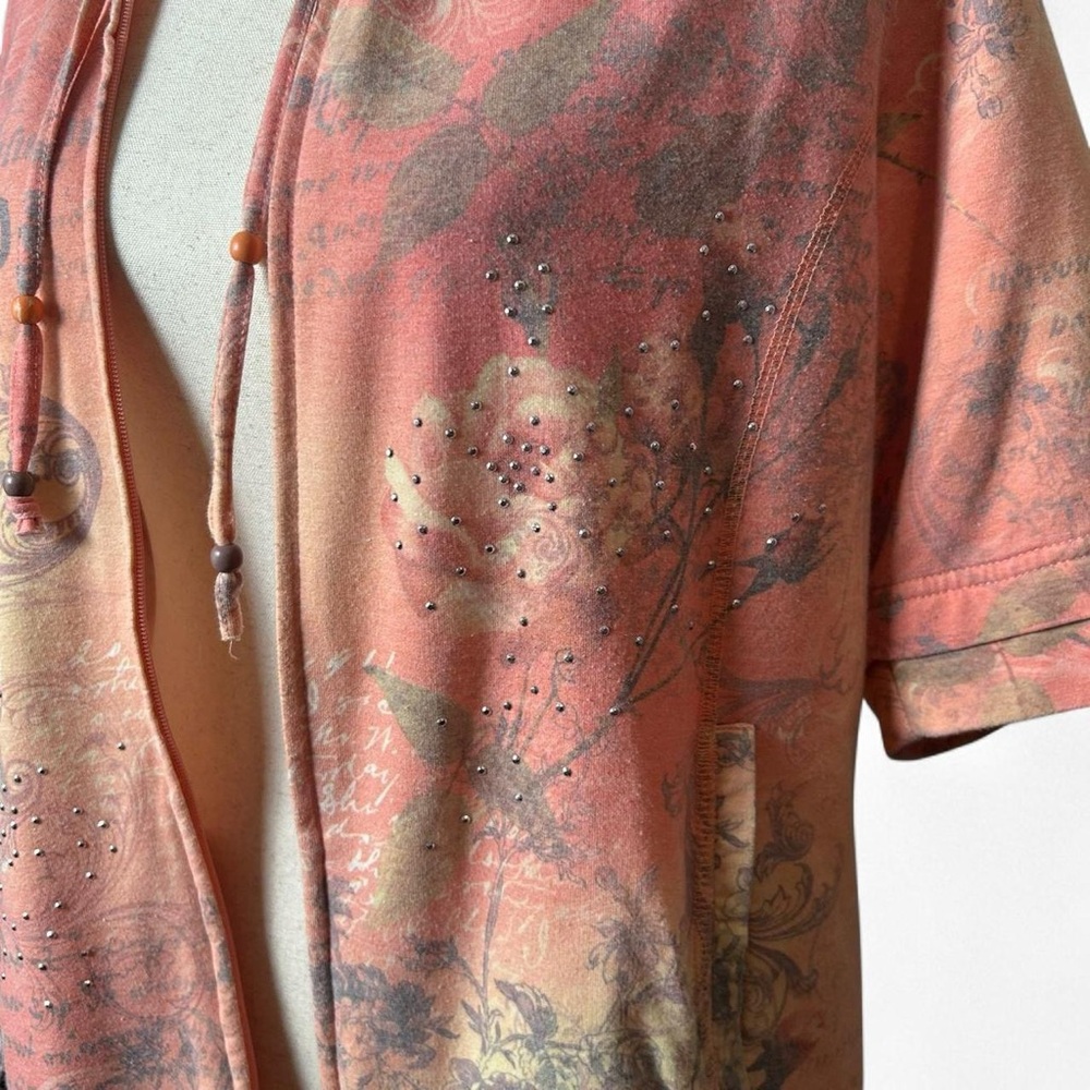 Green Tea Coral XL Graphic Short-Sleeve Zip Hoodie - Picture 4 of 6